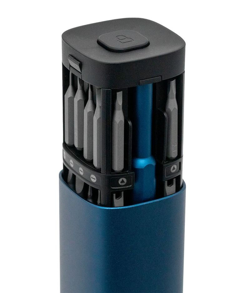 8299---Destornillador-de-precision-en-juego-46-pzs---02---VTEX.jpg